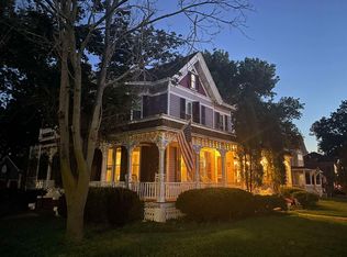 132 E 2nd St, Minneapolis, KS 67467