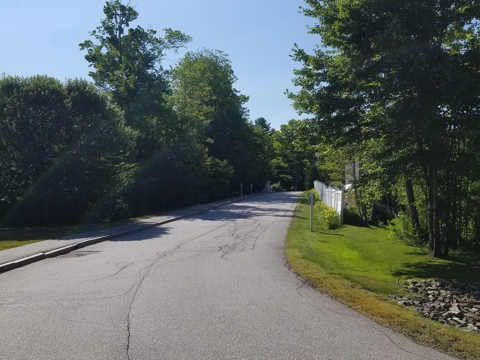 2 bed, 1.5 bath, 1432 sqft, $2,650 — Photo 3
