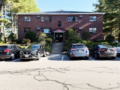 42 Swanson Ct APT 14A, Boxboro, MA, 01719