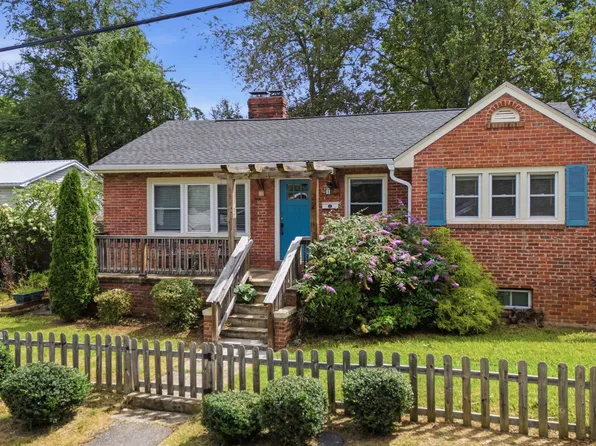 223 Fayetteville St, Asheville City, NC 28806