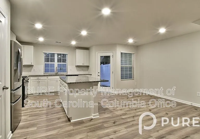119A Triumph Ave — Photo 27