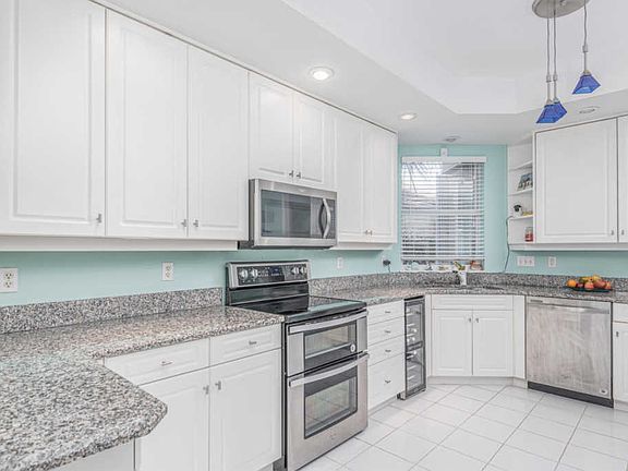 4th image of 139 Pepper Ln