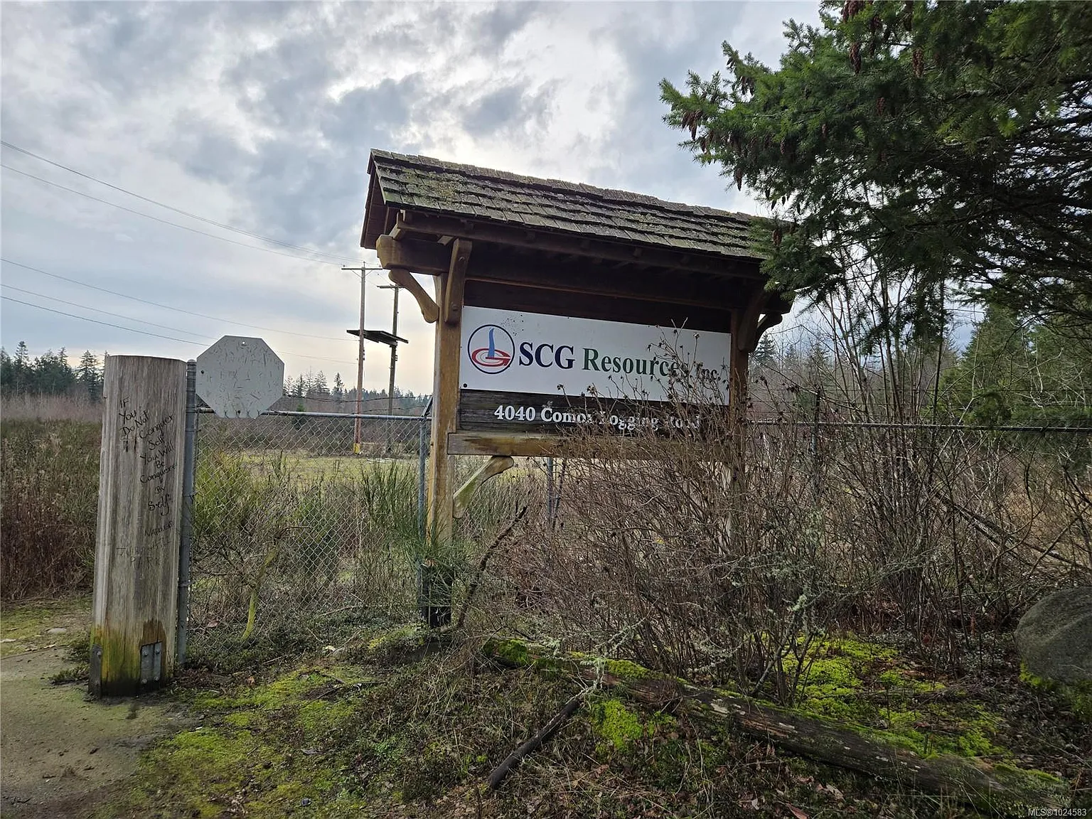 4040 Comox Logging Rd photo 1