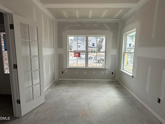 2nd image of 932 Fetching Pl #348