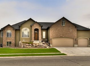 2203 S 2950 W, West Haven, UT 84401