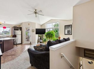 60 SE Panatella Lndg NW #201, Calgary, AB T3K0K8