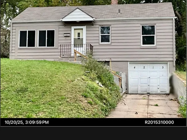 4215 Pratt St, Omaha, NE 68111