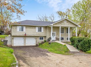 10414 Alden Rd, Harvard, IL 60033