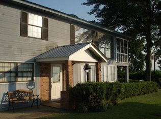 220 Belle Island Dr, Vicksburg, MS 39183