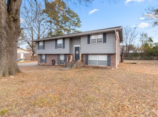 6 Dogwood Dr, Fort Oglethorpe, GA 30742