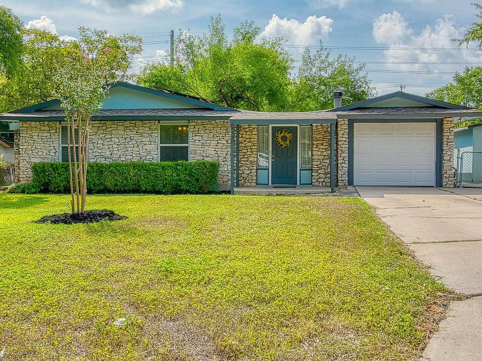 1st image of 8430 Hidden Meadow Dr