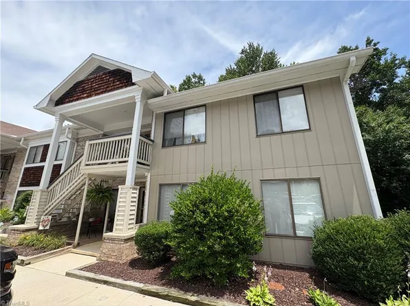 402 Liberty Pl, Archdale, NC 27263