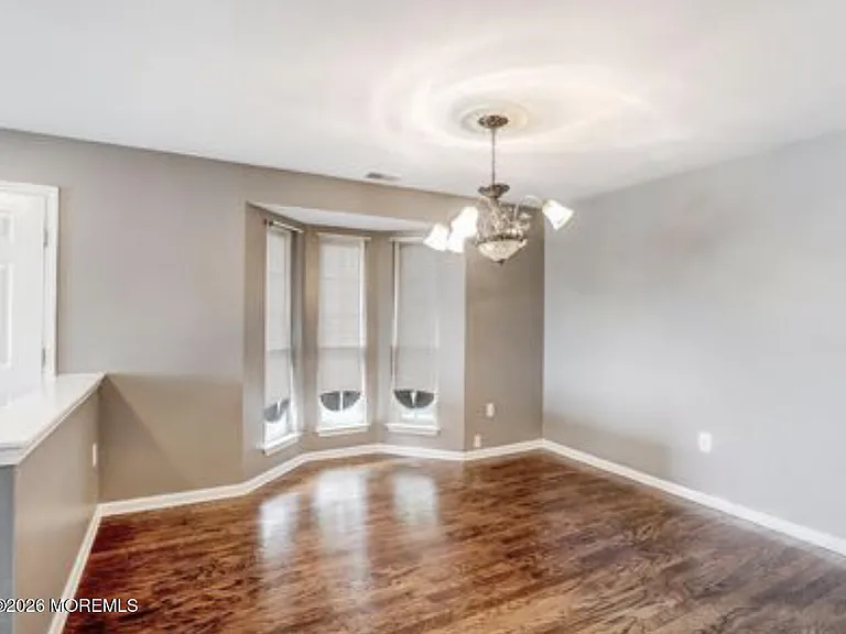 7 Augusta Dr — Photo 6