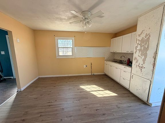 4th image of 604 Avenue K