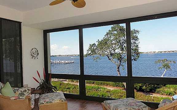 5th image of 2524 NW Seagrass Dr