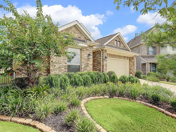 3rd image of 27097 Orleans Hill Ct