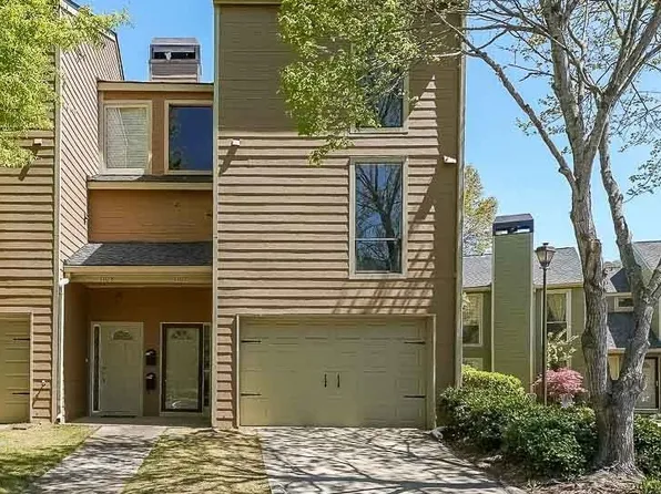 1107 Riverbend Club Dr SE, Atlanta, GA 30339