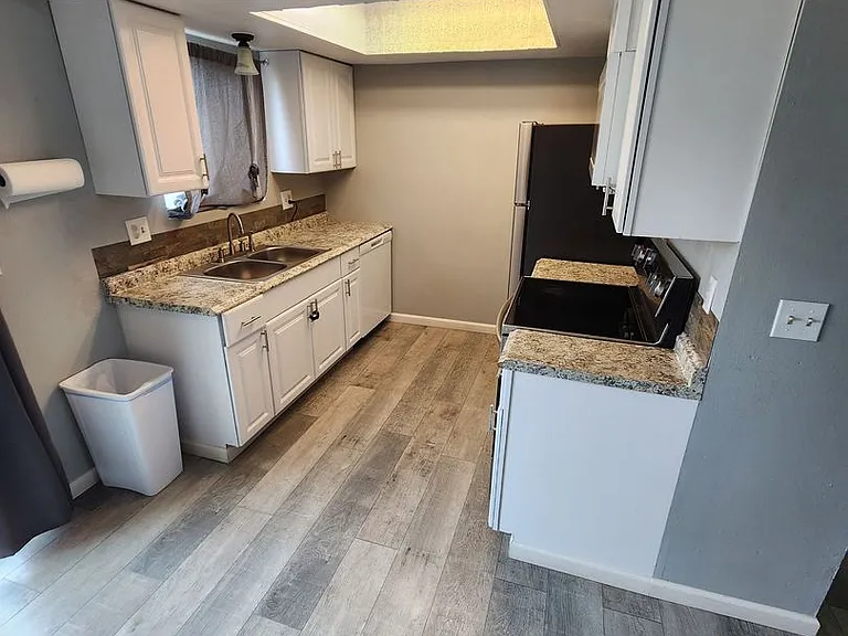 3080 Starlight Cir — Photo 5