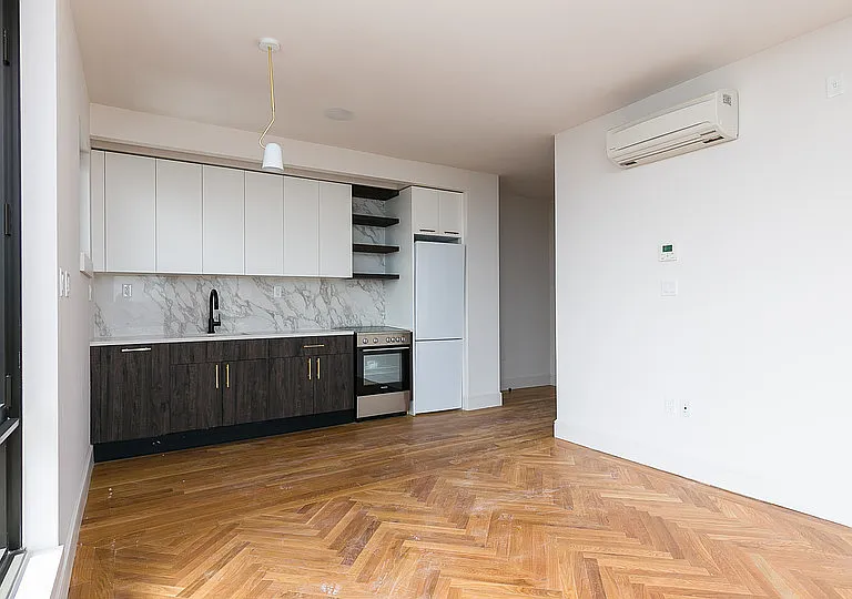 321 Wythe Ave #1704 — Photo 29