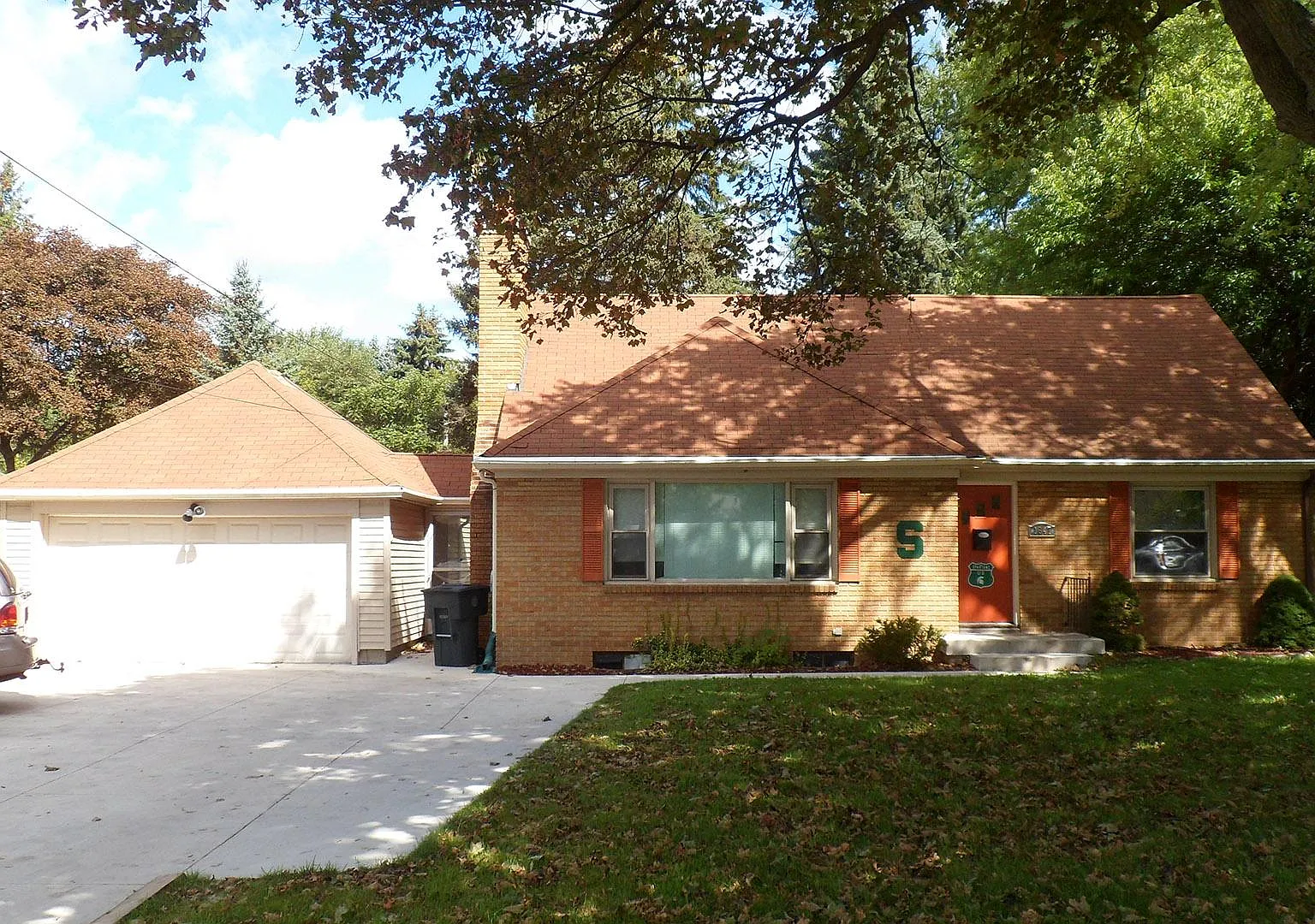 4 bed, 1486 sqft, $3,000 — Photo 1