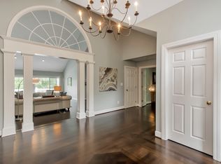 277 Cider Brook Rd, Avon, CT 06001