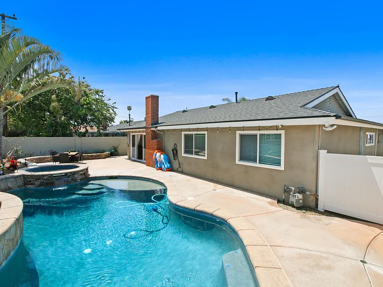 12762 Wild Goose St — Photo 15