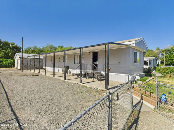 8 E Washington St, Yakima, WA 98903