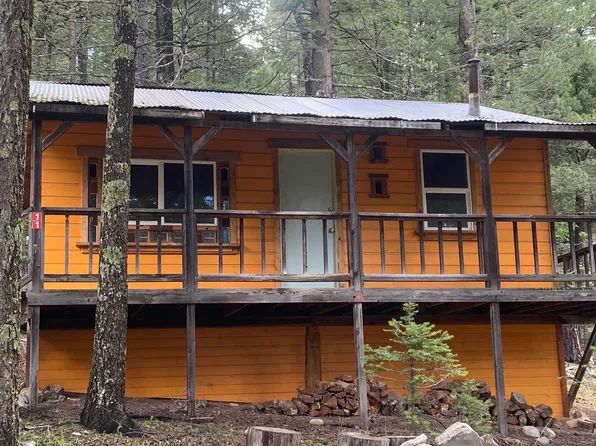 11 Sunset Dr, Cloudcroft, NM 88317