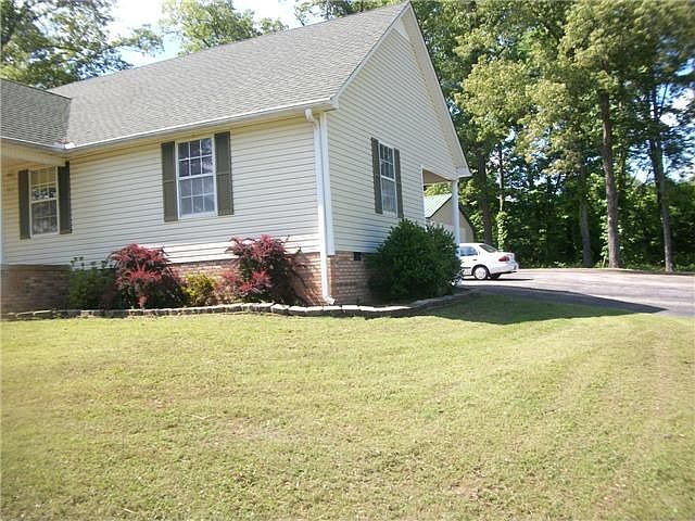 2nd image of 97 Mandy Rd