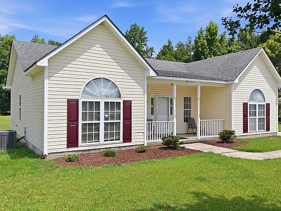 4th image of 240 Katie Drive