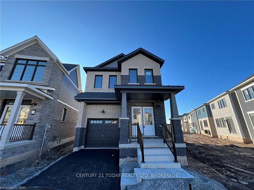 4 bed, $2,300 — Photo 2