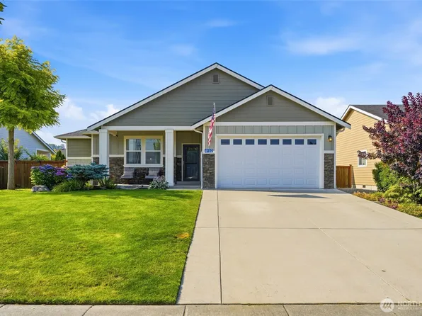 4102 McLaughlin Rd, Mount Vernon, WA 98273