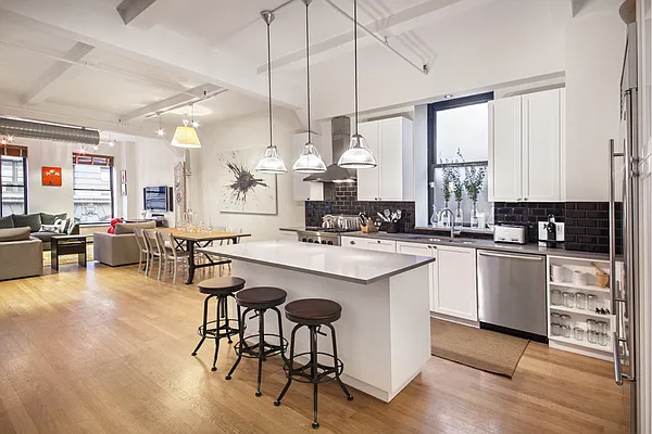 Sold by Stribling | media 12