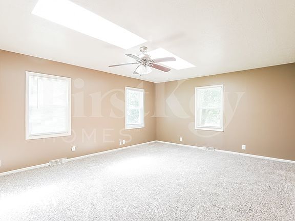 4th image of 3419 S Home Ave