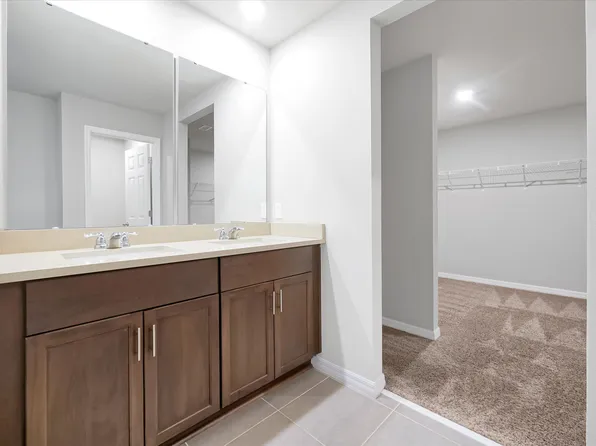 17389 Back Bay Ct, Clermont, FL 34714
