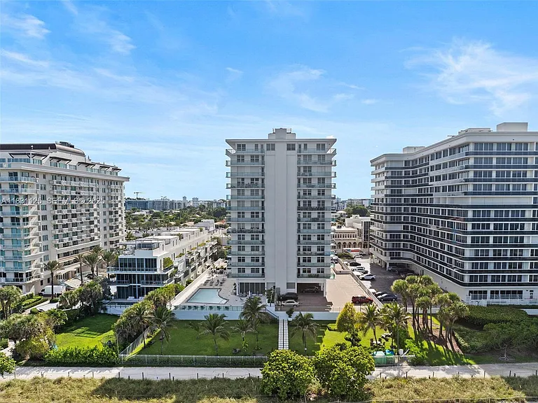 9511 Collins Ave #811 — Photo 26