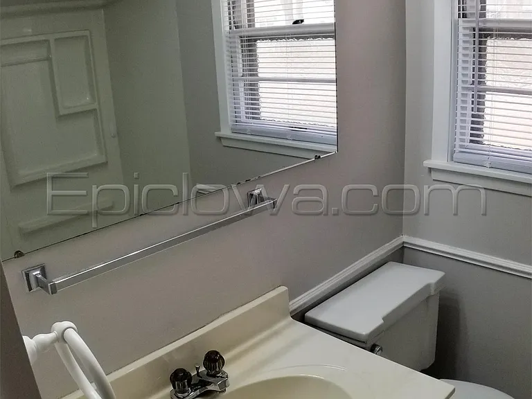 2923 Russell Dr NE — Photo 13