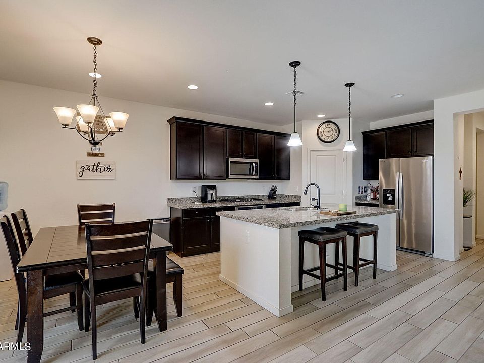 1st image of 9805 W SOUTHGATE Avenue