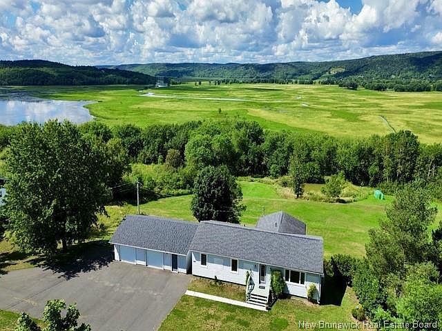 1st image of 376 Kennebecasis River Rd