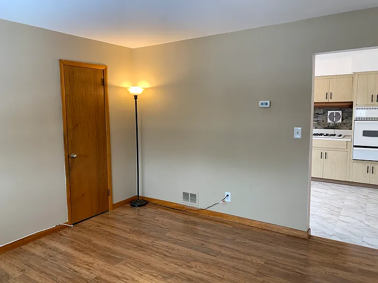 15 Bernice Pl #2 — Photo 12