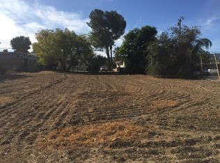 208 E Peck St, Lake Elsinore, CA 92530