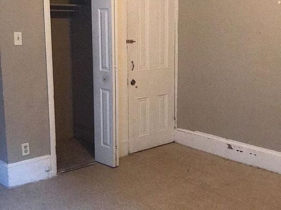 5th image of 531 Franklin St Floor 1