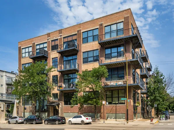 1751 N Western Ave APT 303, Chicago, IL 60647