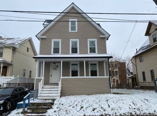 26 S Whitney St, Hartford, CT 06106
