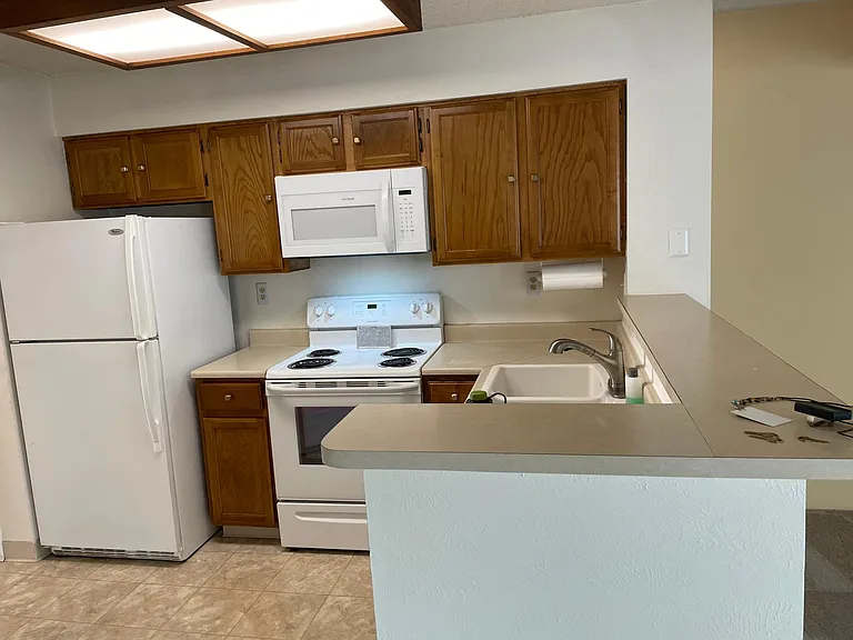 4741D White Rock Cir — Photo 2
