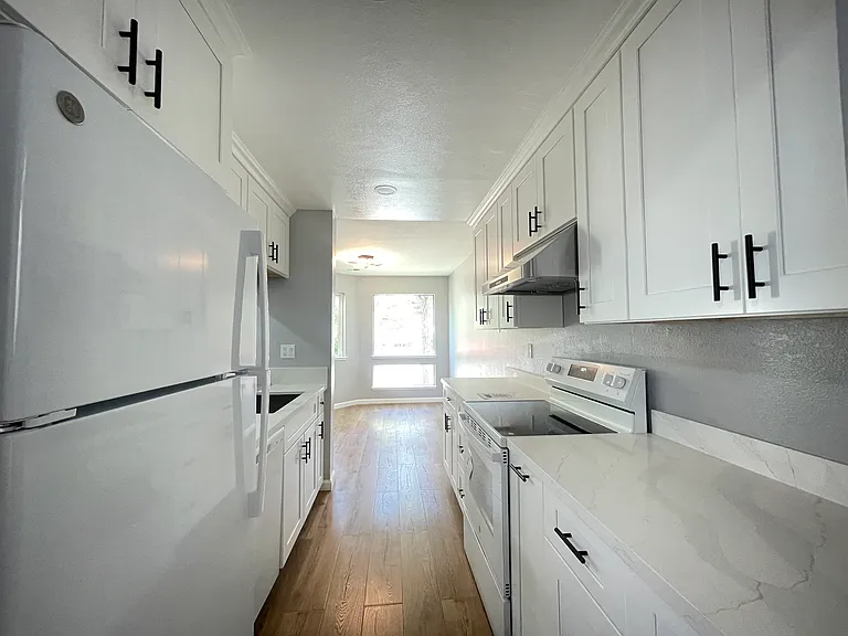 21117 Gary Dr #119 — Photo 14