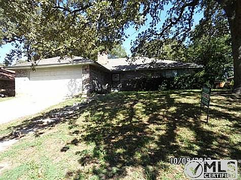 1st image of 1207 Lansdowne Dr