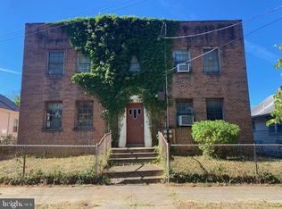 3325 Ely Pl SE, Washington, DC 20019