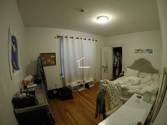 3rd image of 81 Gibbs St #13NR