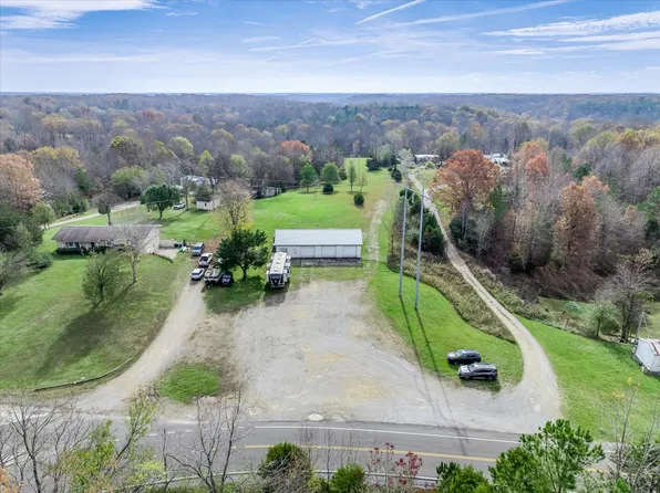 9635 Locust Creek Rd, Lyles, TN 37098